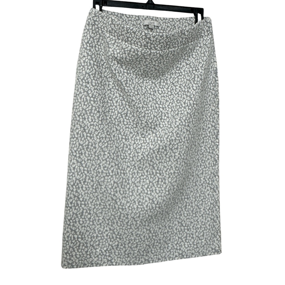 Loft Ann Taylor Leopard Print Size S Pull Up Pencil Skirt Stretchy